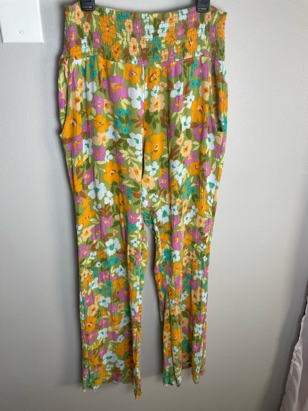 Billabong Olive Green Floral Wide-Leg Smocked Pants